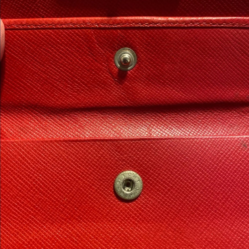 Authentic Prada Wallet - Picture 10 of 11
